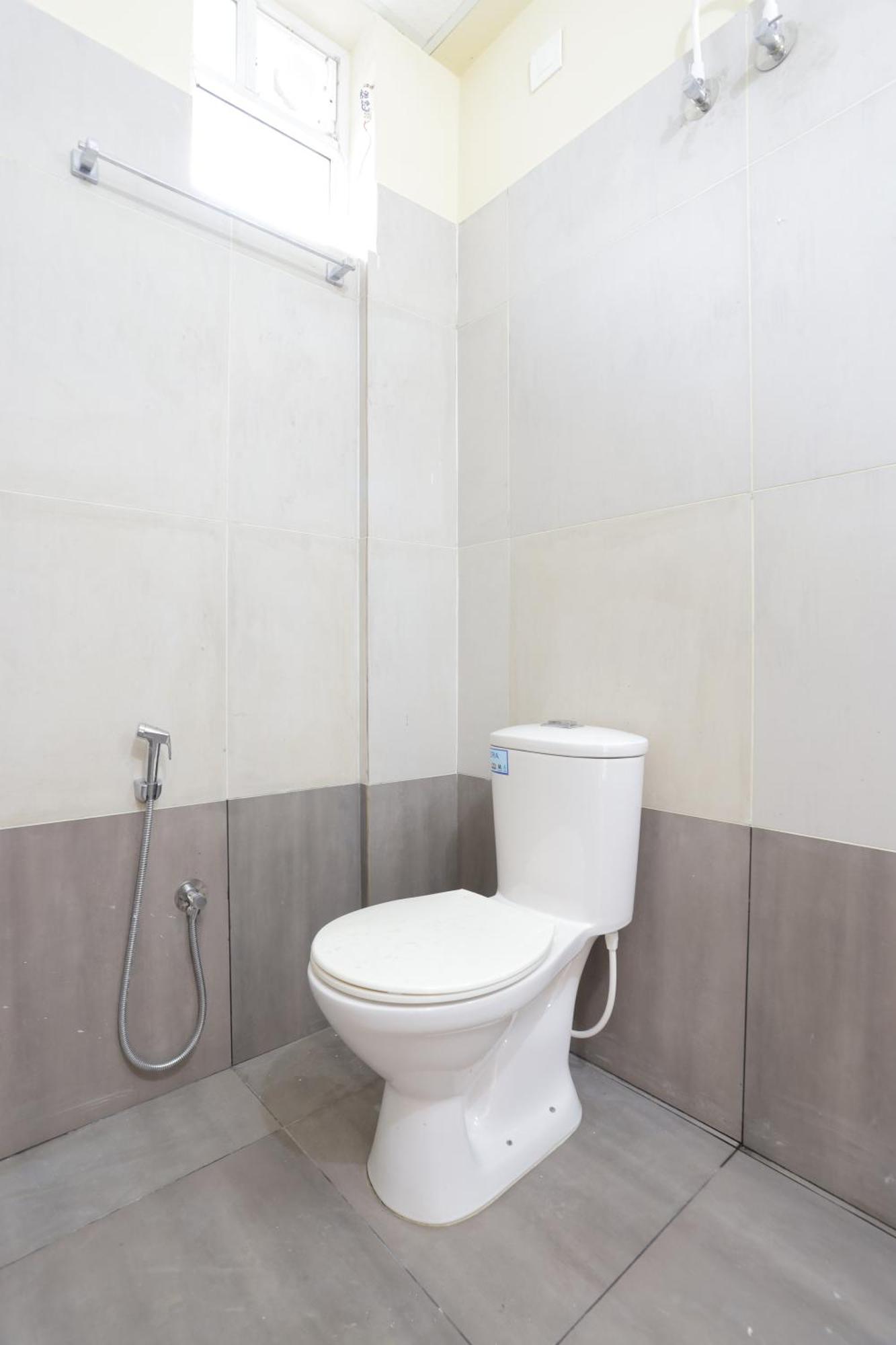 Luxe Vue Appartment Thiruvananthapuram Ngoại thất bức ảnh